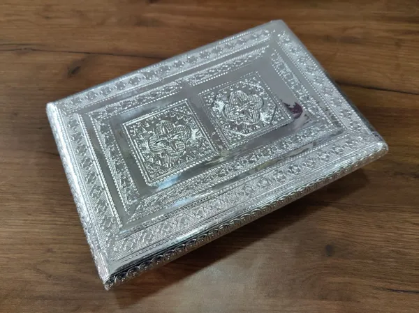 Sgh_P(S)7*10_Aluminium_All_Purpose_Chowki_(Silver,_Pack_Of_1)