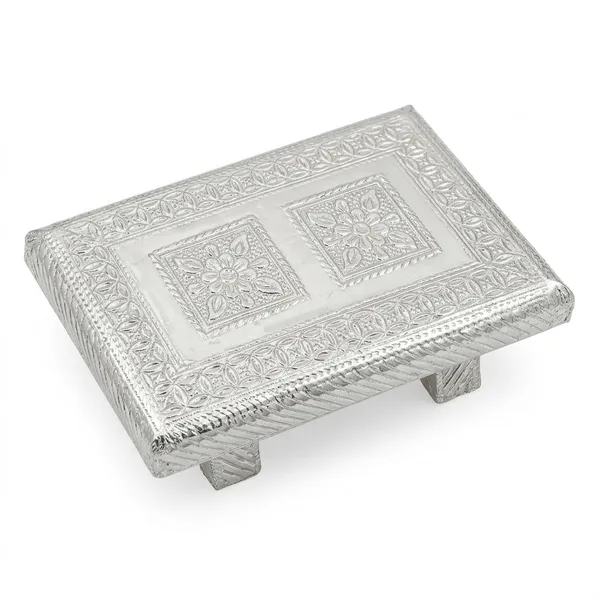Silver_Metal_Embossed_Decorative_Pooja_Chowki