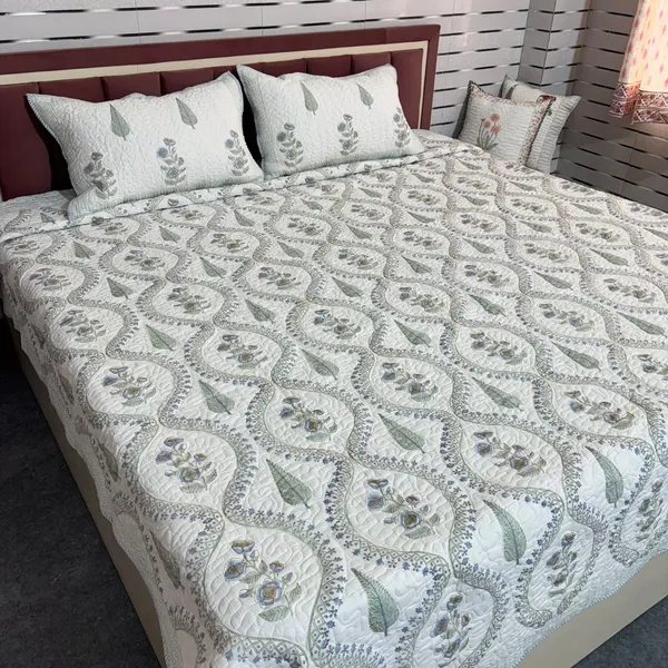 Pure_Cotton_Percale_Printed_Bedcover_With_2_Pillow_Covers