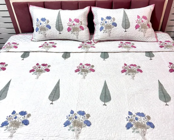 Cotton_Percale_Quilted_Floral_Print_Bedcover_With_2_Pillow_Covers
