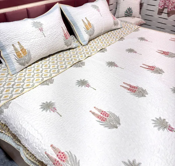 Green_Pure_Cotton_Percale_Kaju_Hand_Block_Reversible_Quilted_Bedcover_With_2_Pillow_Covers