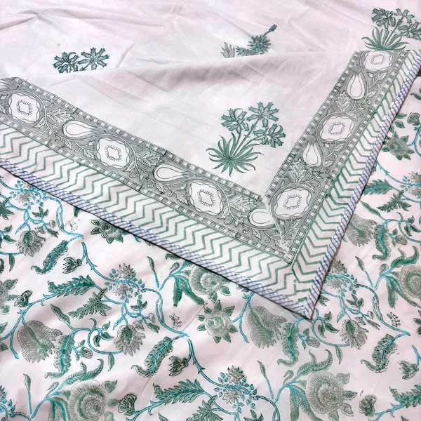 White_Mulmul_Reversible_Floral_Print_King_Size_Quilt