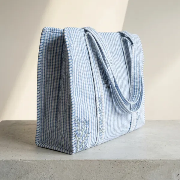 Blue_White_Mulmul_Checked_Quilted_Tote_Bag_For_Women