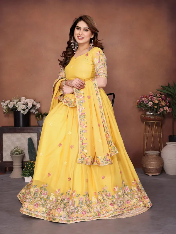 Yellow_Star_Georgette_Embroidered_Lehenga_Choli_Set_For_Women