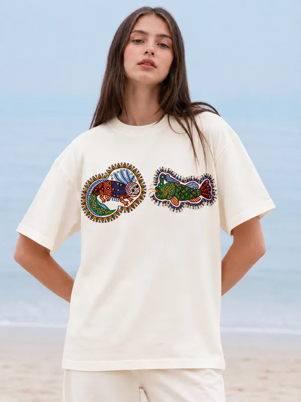 Graphic_off_white_tshirt