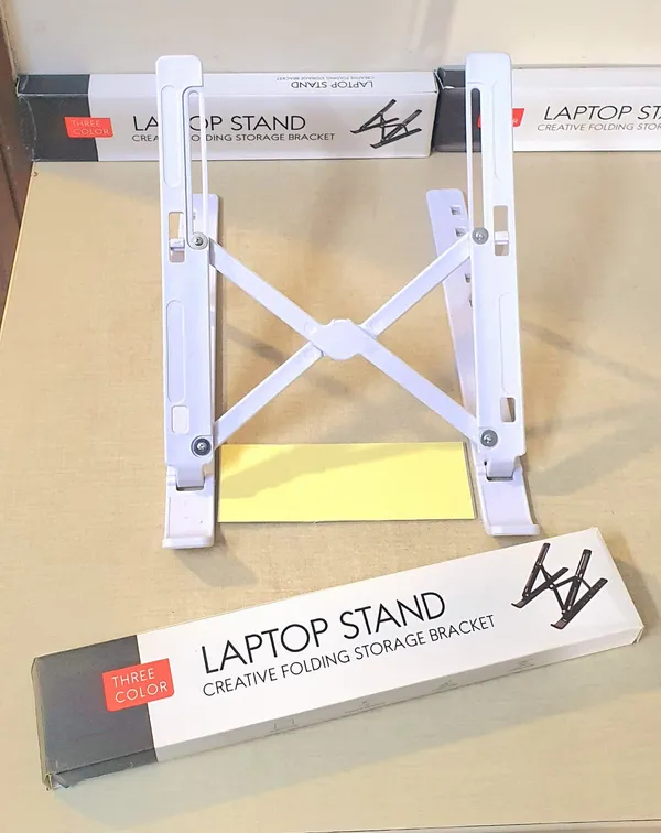 Foldable_Adjustable_Laptop_Stand_With_Storage_Bracket