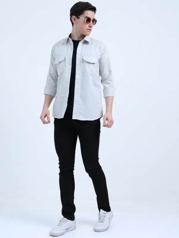 Light_Grey_Dual_Pocket_Shirt
