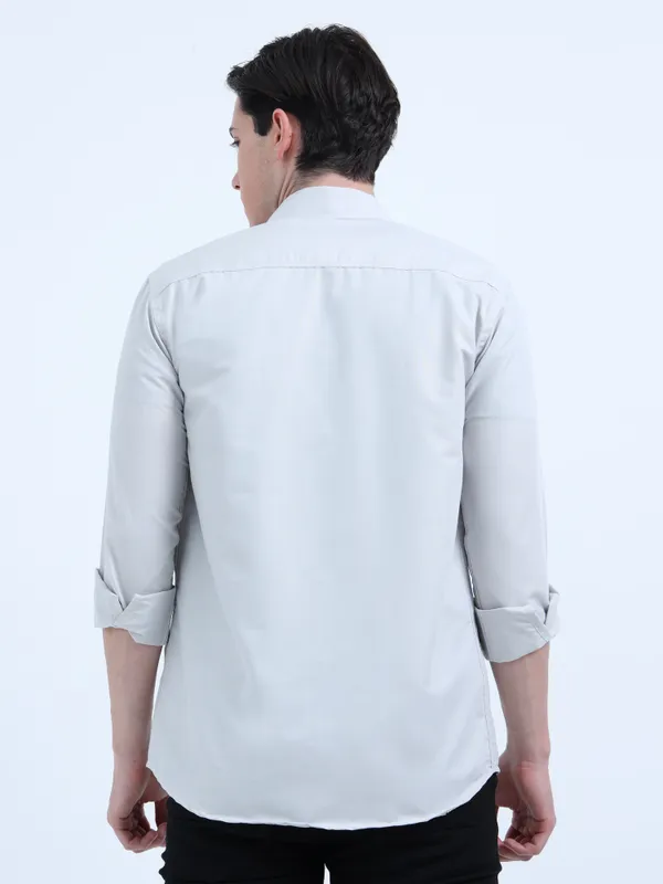 Light_Grey_Dual_Pocket_Shirt