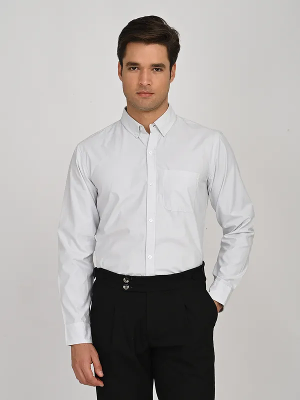 Men_Classic_Striped_Formal_Shirt