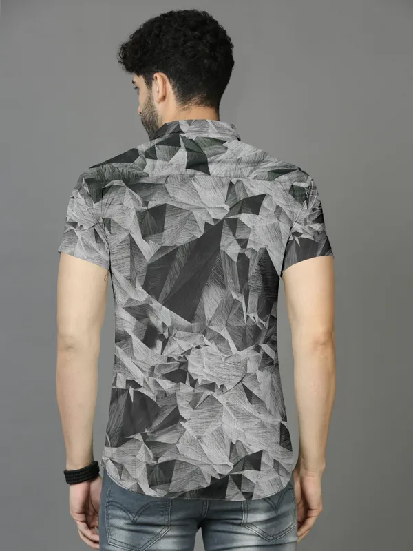 Zebra_Printed_Half_Sleev_Shirt
