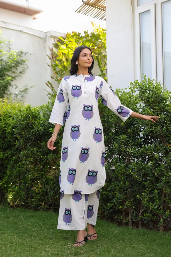 White_And_Blue_Cotton_Owl_Print_Kurta_Set_For_Women