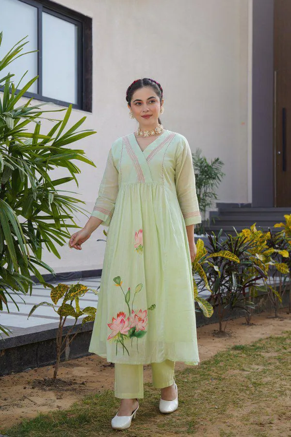 Light_Green_Cotton_Floral_Embroidered_Anarkali_Kurta_Set_For_Women