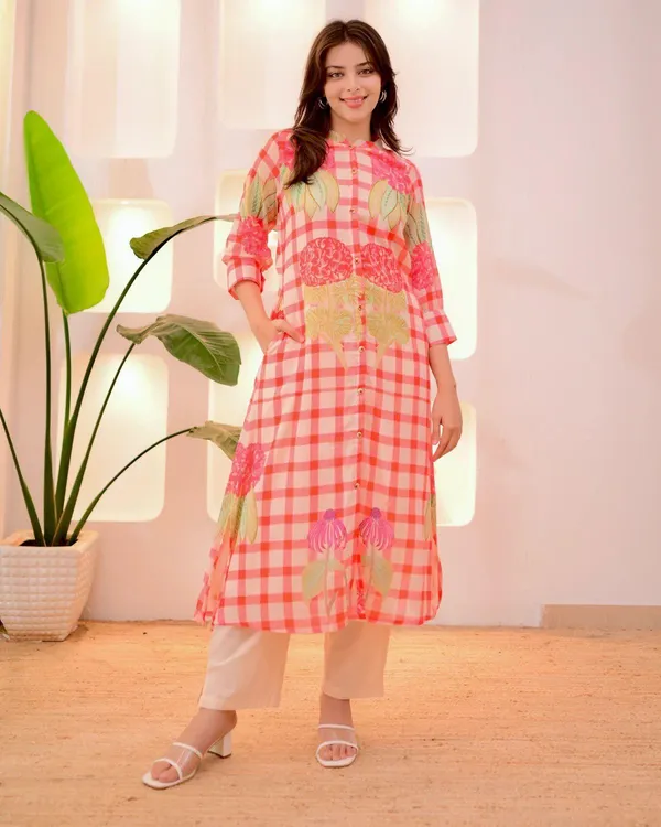 Pink_Cotton_Checkered_Floral_Print_A-Line_Kurti_For_Women