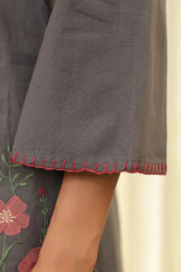 Ash_Cotton_Embroidered_Kurta_Set_For_Women