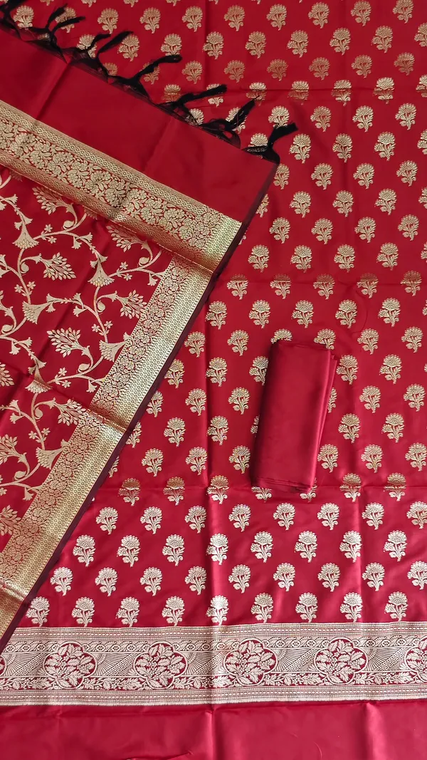 Elegant_Banarasi_Semi_Silk_Suits_For_Women_Daily_Festive_Wear_Banarasi_Soft_Semi_Silk_Suit