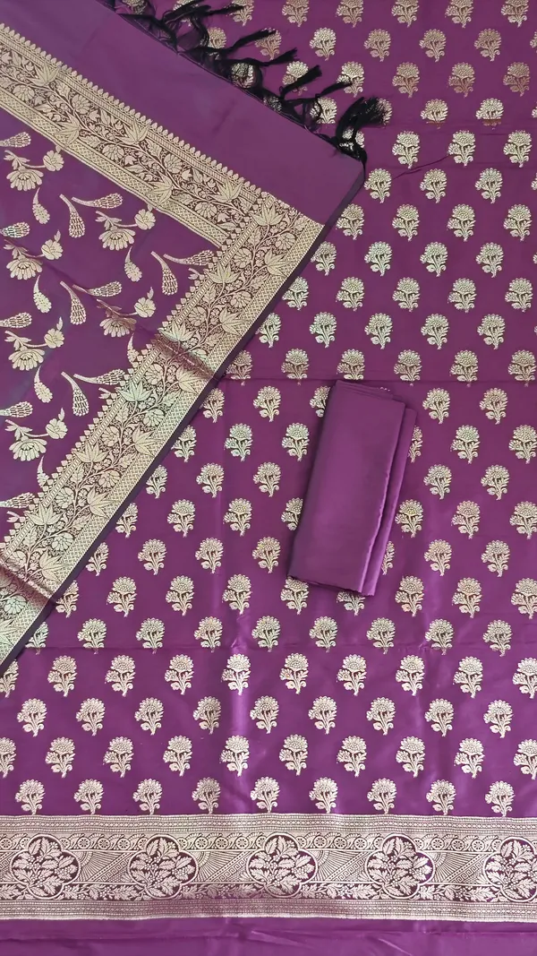 Premium_Magenta_Banarasi_Soft_Semi_Silk_Suits_For_Office_Casual_Wear_Banarasi_Soft_Semi_Silk_Suit
