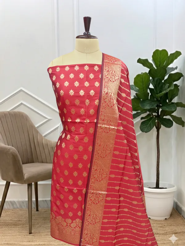 Own_The_Spotlight_In_Style_Maroon_Banarasi_Soft_Semi_Silk_3_Pcs_Suit_Banarasi_Soft_Semi_Silk