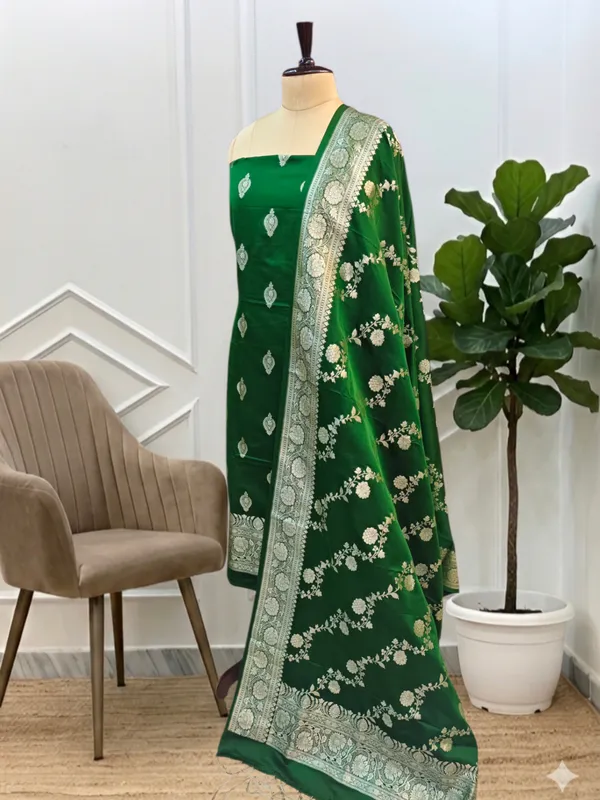 Luxury_Banarasi_Handwoven_Silk_Unstitched_3Pcs_Suit_With_Green_Banarasi_Handloom_Silk