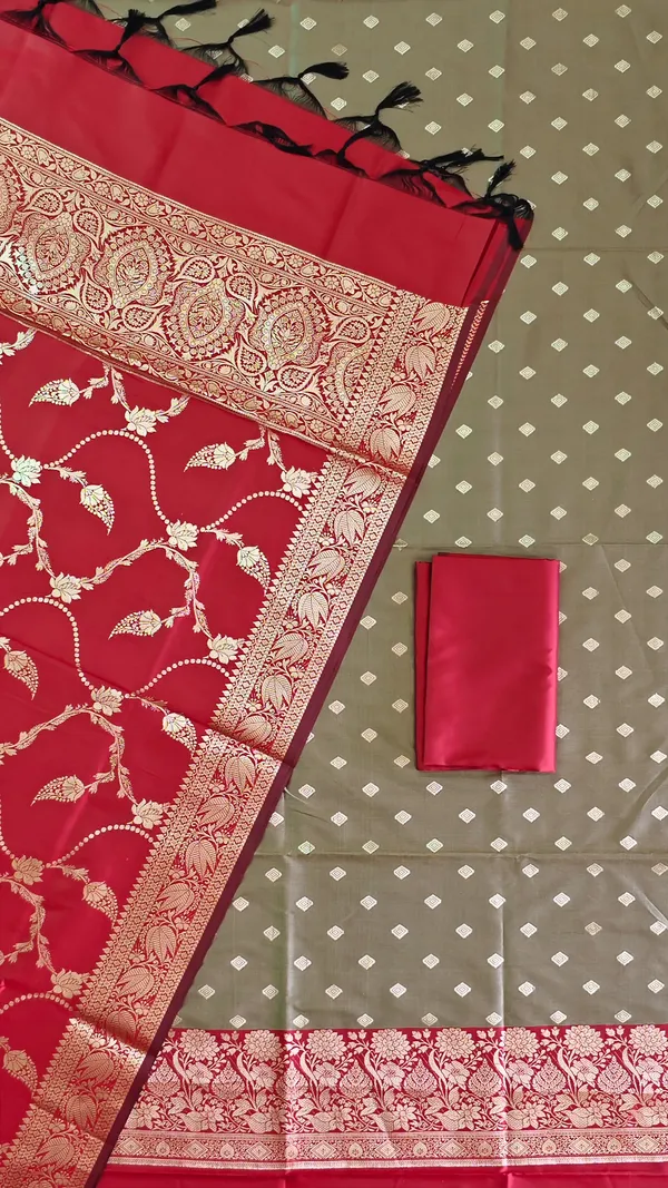 Stunning_Look_Banarasi_Soft_Semi_Silk_3_Pcs_Suit_With_Contrastbanrasi_Soft_Semi_Silk