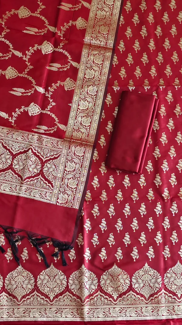 Legacy_Of_Banaras_Soft_Semi_Silk_3_Pcs_Suit_Banarasi_Soft_Semi_Silk