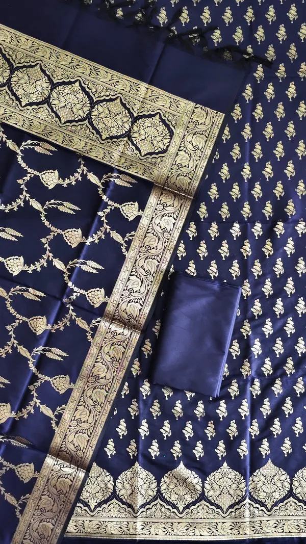 Stylish_Party_Wear_Banarasi_Soft_Semi_Silk_3_Pcs_Suit_Banarasi_Soft_Semi_Silk