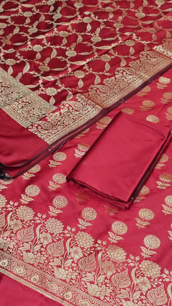 Royal_Banaras_Authentic_Zari_Woven_Silk_3_Pcs_Suit_With_Red_Banarasi_Katan_Silk