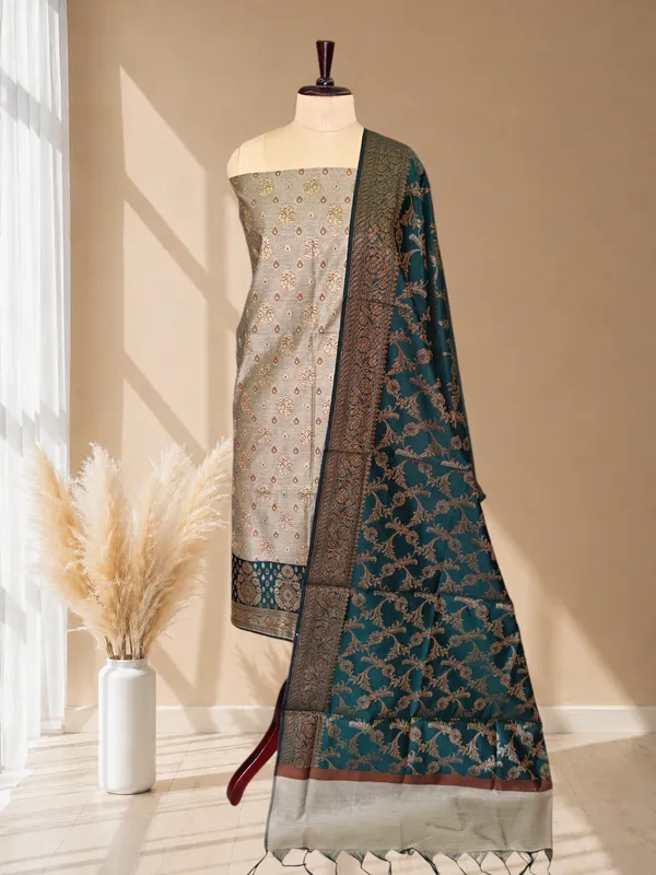 Banarasi_Cotton_Silk_3_Piece_Suit_Set_With_Contrast_Pallu_Bottle_Green_Banarasi_Cotton_Silk