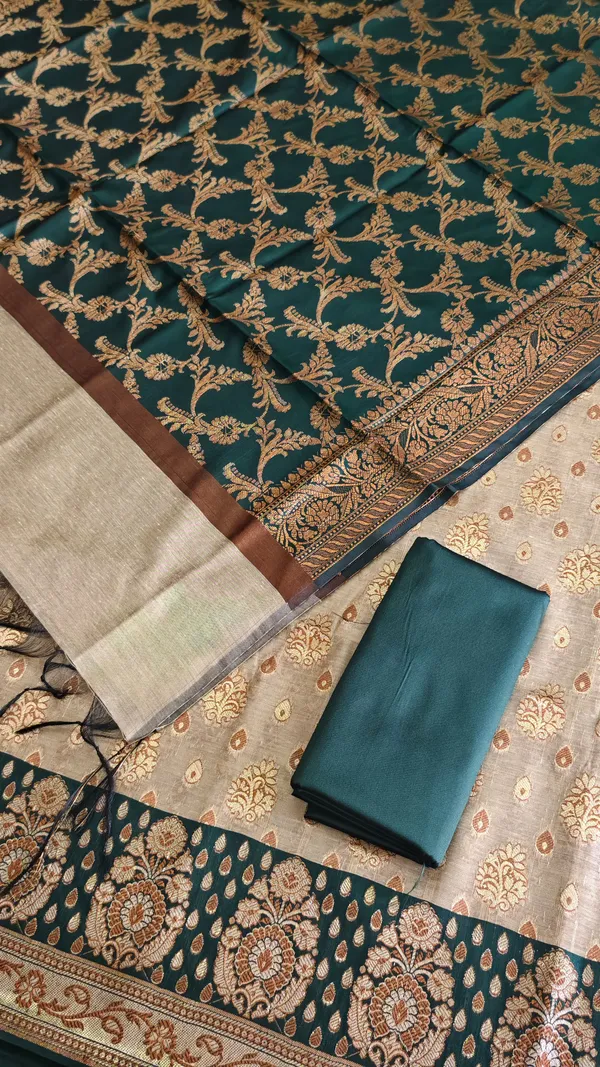 Banarasi_Cotton_Silk_3_Piece_Suit_Set_With_Contrast_Pallu_Bottle_Green_Banarasi_Cotton_Silk