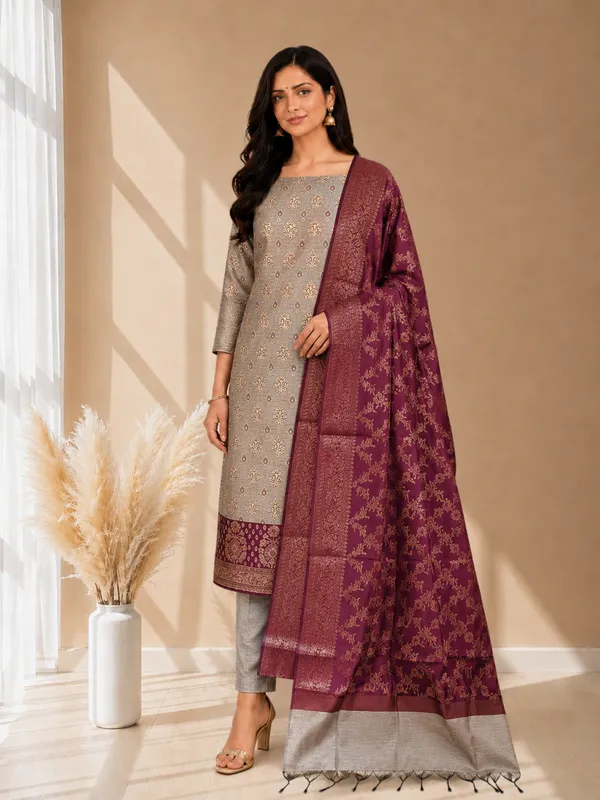 Banarasi_Weaving_Cotton_Silk_3_Pcs_Suit_With_Contrast_Pallu_Wine_Banarasi_Cotton_Silk