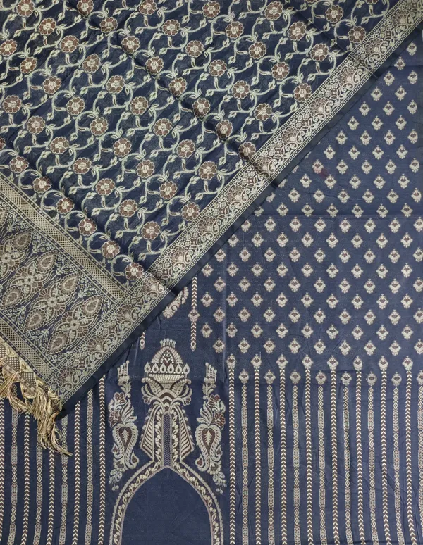 Latest_Banarasi_Cotton_Meena_3_Pcs_Suit_With_Neck_Design_for_Women_