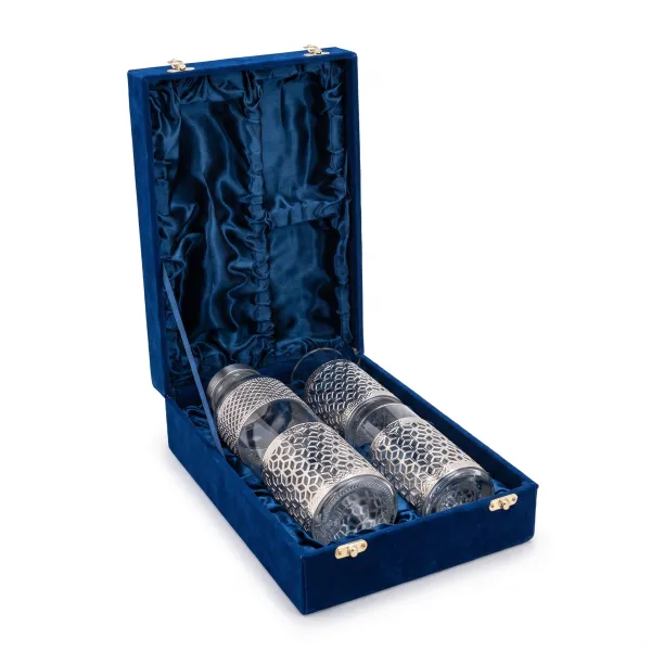 ShineYou_Premium_Glass_Water_Bottle_&_2_Glasses_Gift_Set_with_Decorative_Silver_Lattice_Sleeve