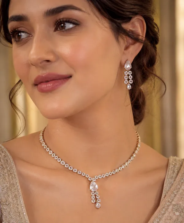 Noor_Crystal_Drop_Necklace_Set