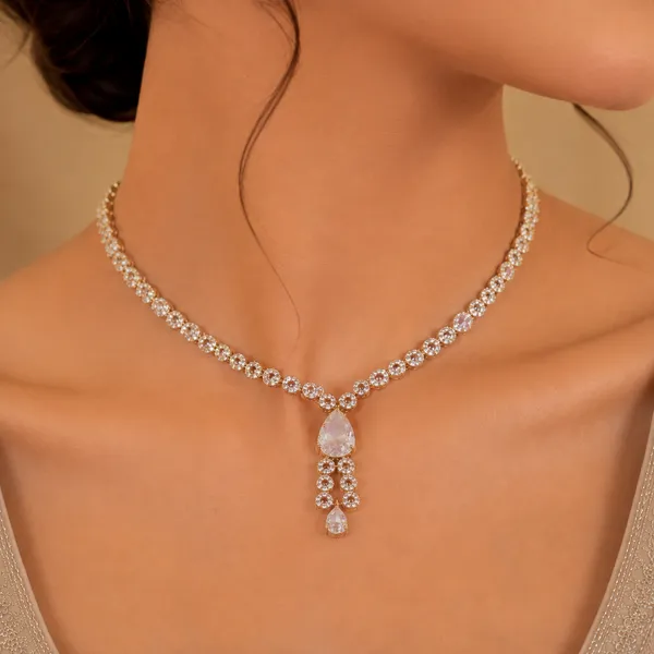 Noor_Crystal_Drop_Necklace_Set
