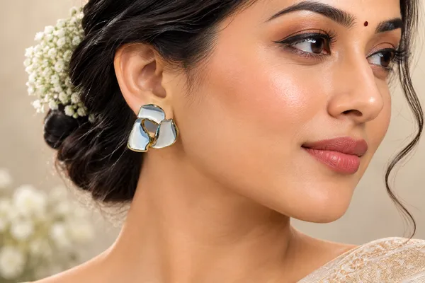 Noor_Sculpted_Petal_Stud_Earrings