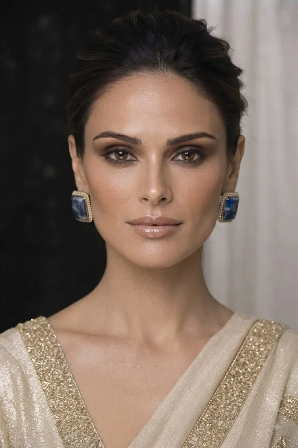 Noor_Signature_Crystal_Studs