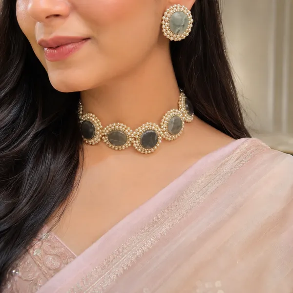 Noor_Luna_Pearl_Statement_Choker