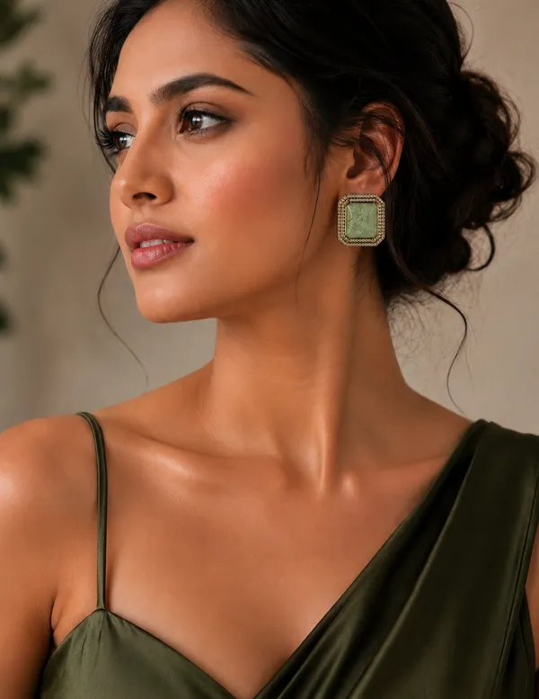 Noor_Signature_Crystal_Studs