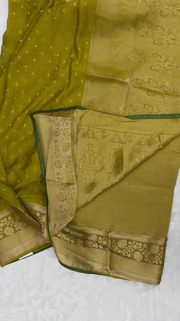 Olive_Green_Chiffon_Georgette_Saree_For_Women