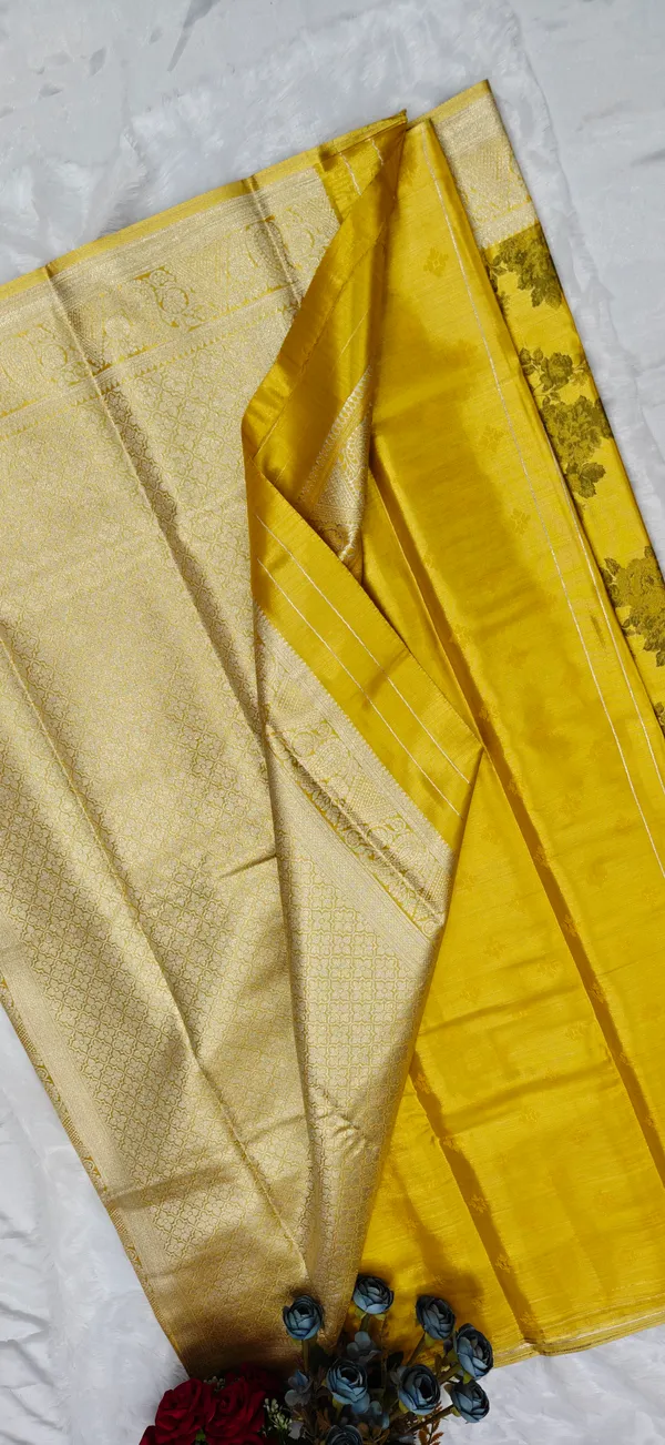 Yellow_Kanjivaram_Tissue_Silk_Gold_Zari_Woven_Saree_For_Women