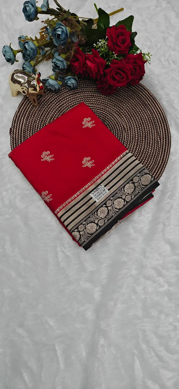 Red_Banarasi_Khaddi_Georgette_Silk_Saree_For_Women