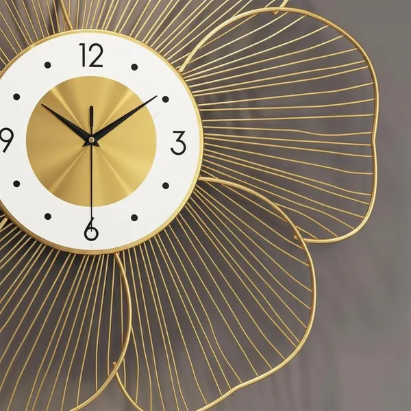 Gold_And_White_Metal_Iron_Premium_Wall_Clock_For_Home_Decor