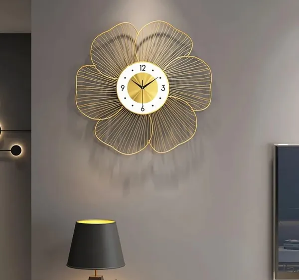 Gold_And_White_Metal_Iron_Premium_Wall_Clock_For_Home_Decor