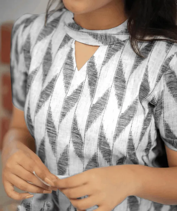 Trendy_Cotton_Printed_Kurti_Design_For_Women