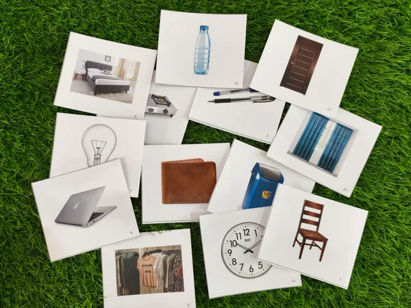 Day_To_Day_Functional_Life_Skills_Flashcards;_Teach_Everyday_Objects