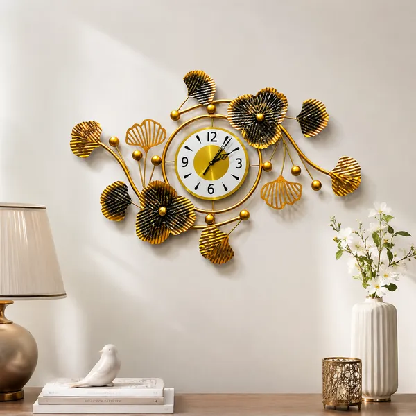 Luxury_Black_And_Gold_Floral_Metal_Wall_Clock_And_Modern_Designer_Decorative_Wall_Clock_For_Living_Room,_Bedroom_And_Office