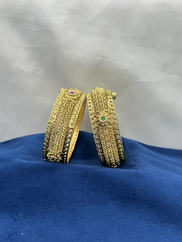 Antique_Bangles