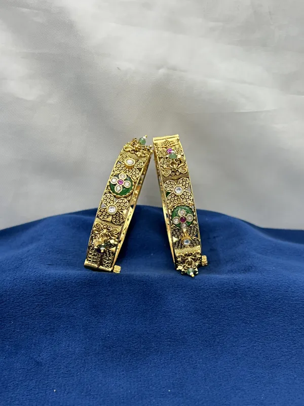 Antique_Bangles