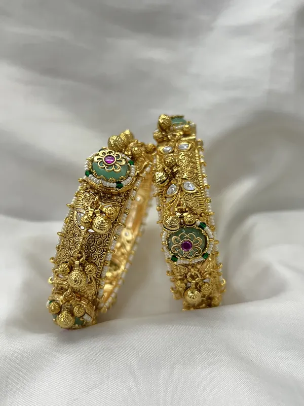 Antique_Bangles