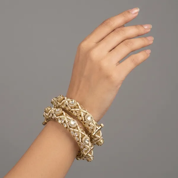 Gold_Plated_Kundan_Polki_Bangle_Set_for_Women
