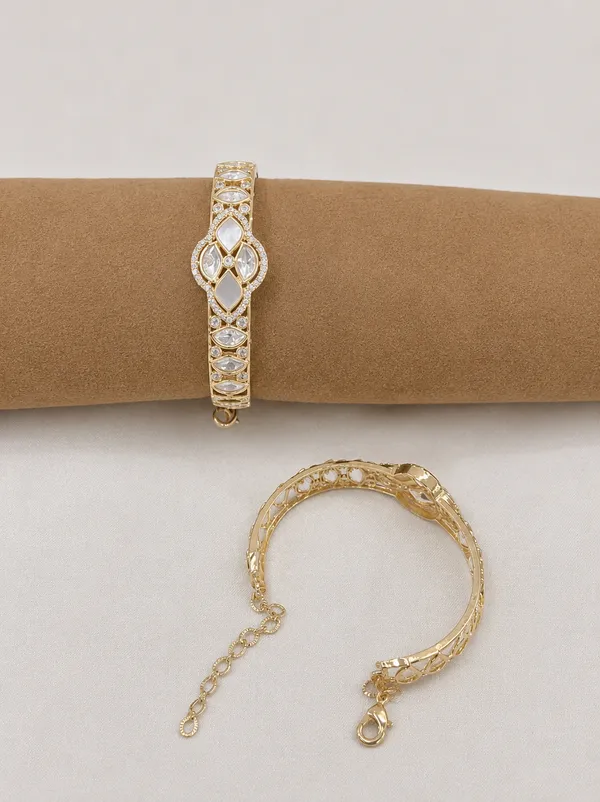 Gold_Plated_White_Stone_Studded_Bracelet_for_Women